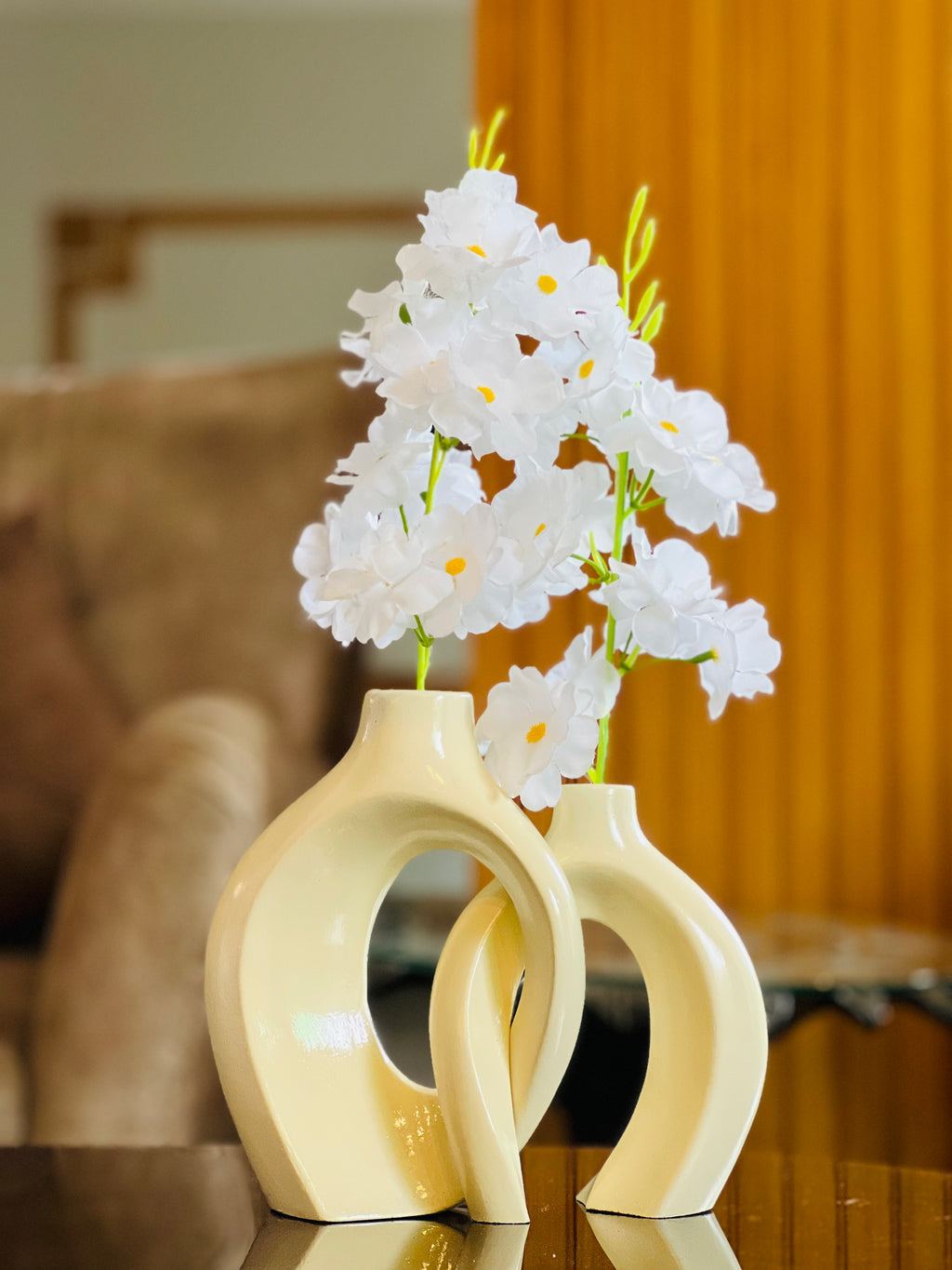 Couple Vase With Flowers (Set of 2-Pieces)
