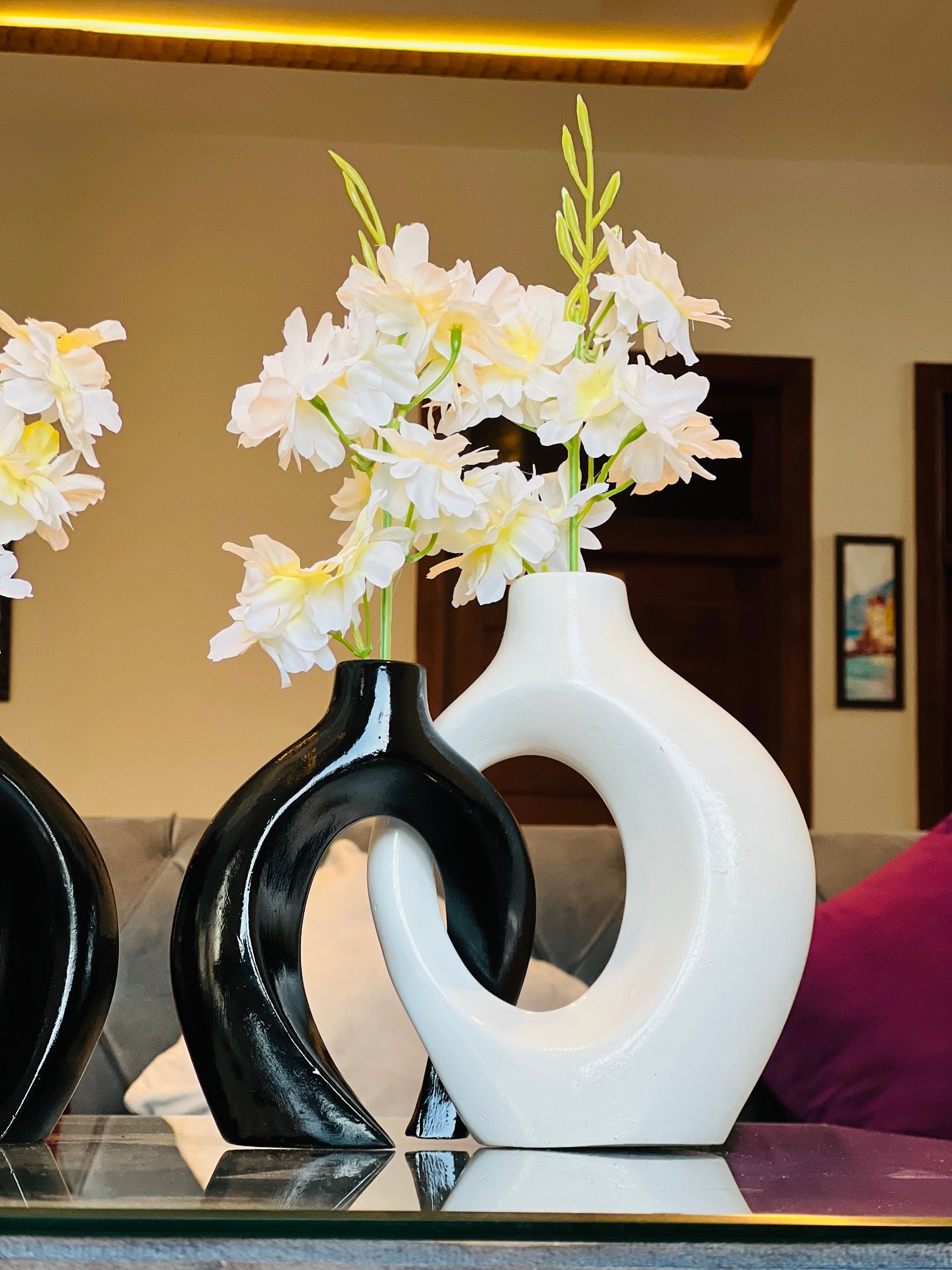 Couple Vase With Flowers (Set of 2-Pieces)